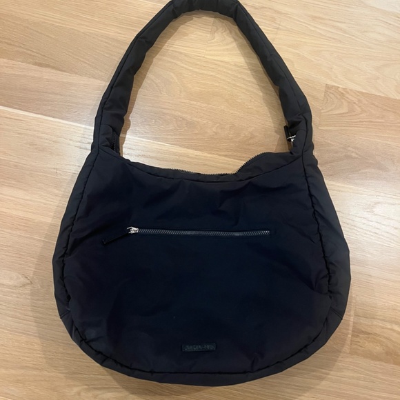 All About Oversized Crossbody Hobo Bag - NEVER USED - Picture 6 of 6